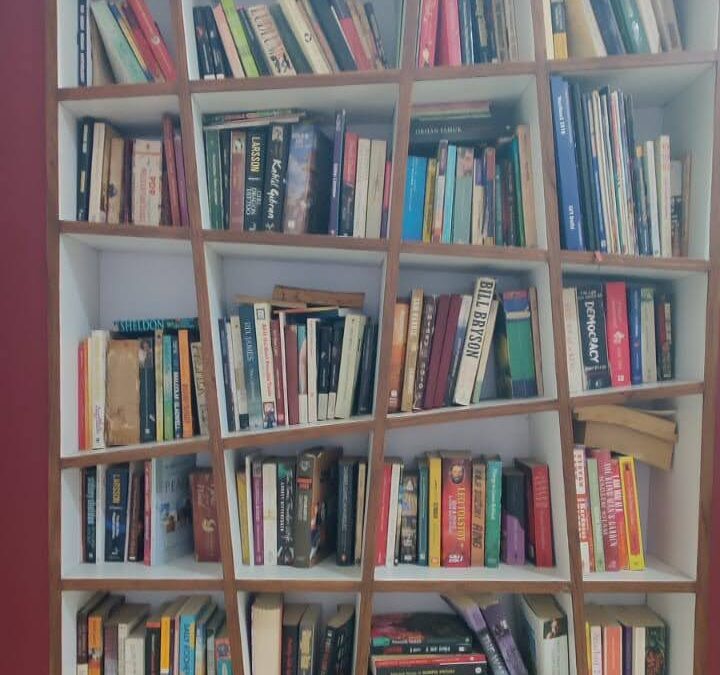 A Library of Delusions (and Grandeur)